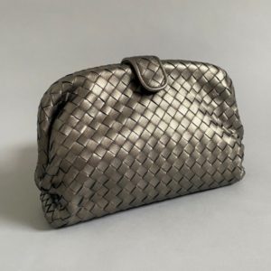BOTTEGA VENETTA - Pochette en cuir