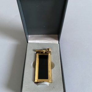 DUNHILL. N°23972.Briquet