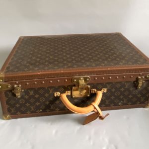 LOUIS VUITTON, Bisten, valise rigide
