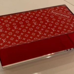 EDITIONS STUDIO & SUPREME