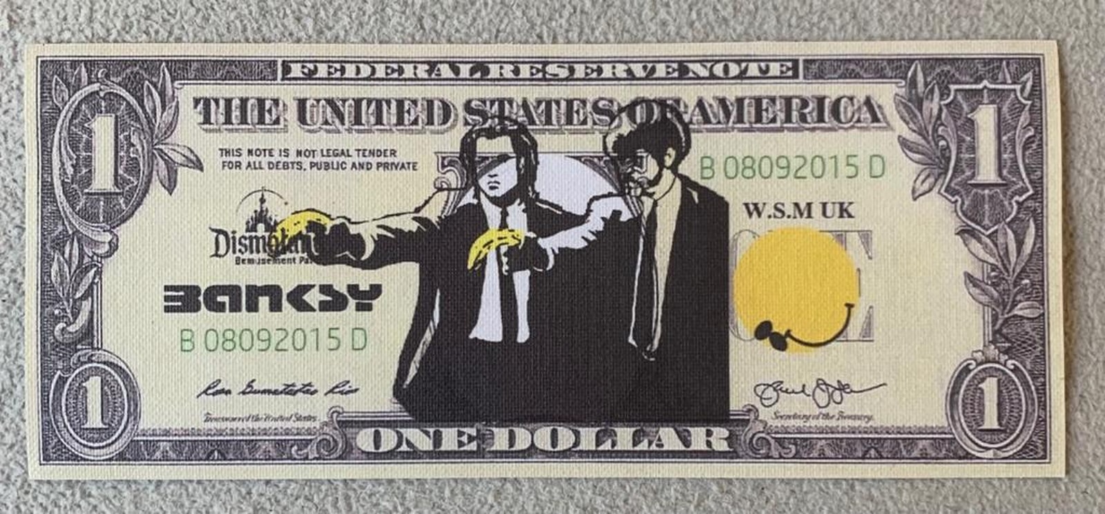 LOT N°33 - BANKSY DISMALAND