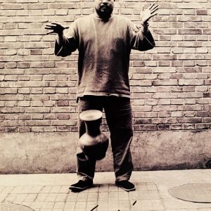 LOT N° 135 - AI WEIWEI (Né en 1957)
