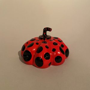 LOT N°306 - Yayoi KUSAMA (Né en 1929)