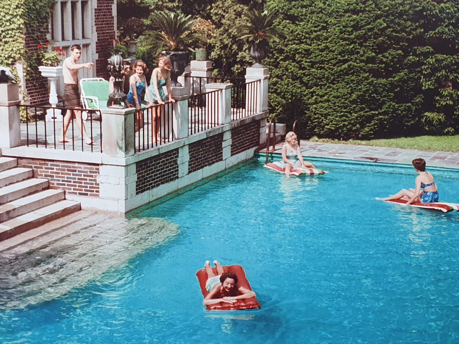LOT N°8 Slim AARONS (1916 2006) - Image 3