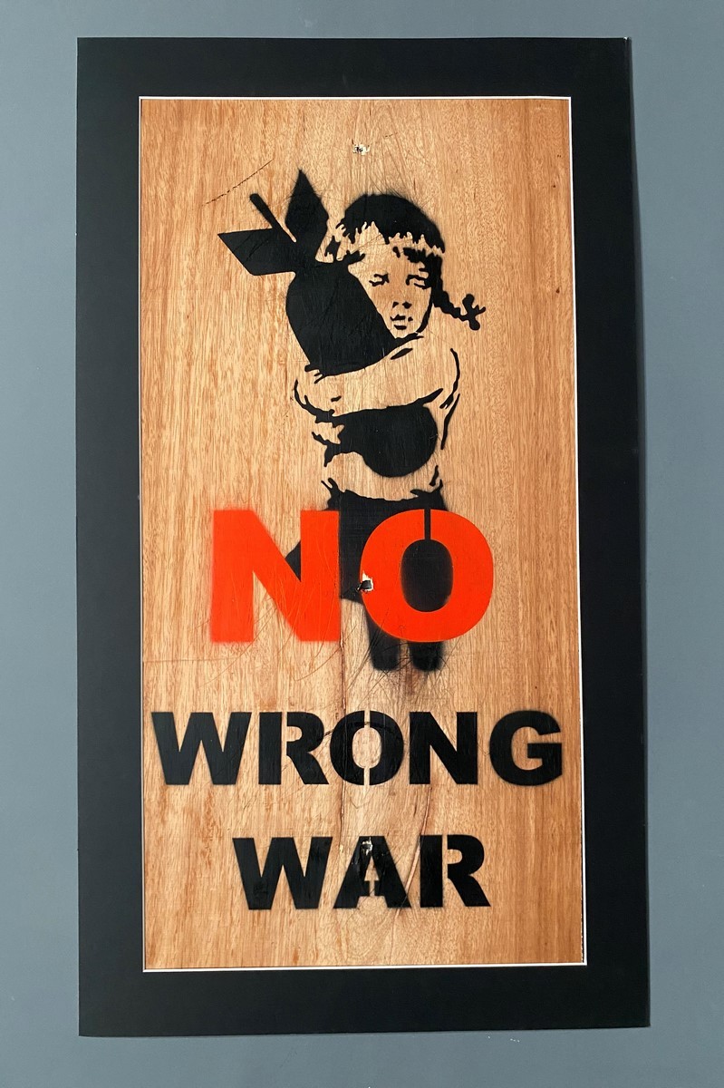 BANKSY (Né en 1974), Attribué à - Image 2