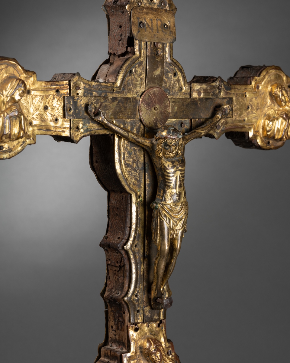 CROIX PROCESSIONNELLE DU XIVème (14e) SIECLE DE LOMBARDIE, Italie, réalisée sur une âme – Image 8