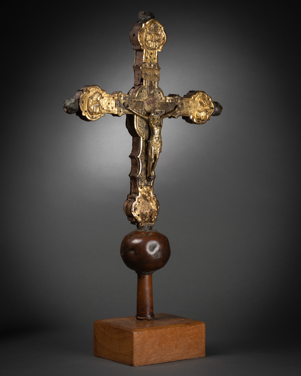 CROIX PROCESSIONNELLE DU XIVème (14e) SIECLE DE LOMBARDIE, Italie, réalisée sur une âme – Image 9