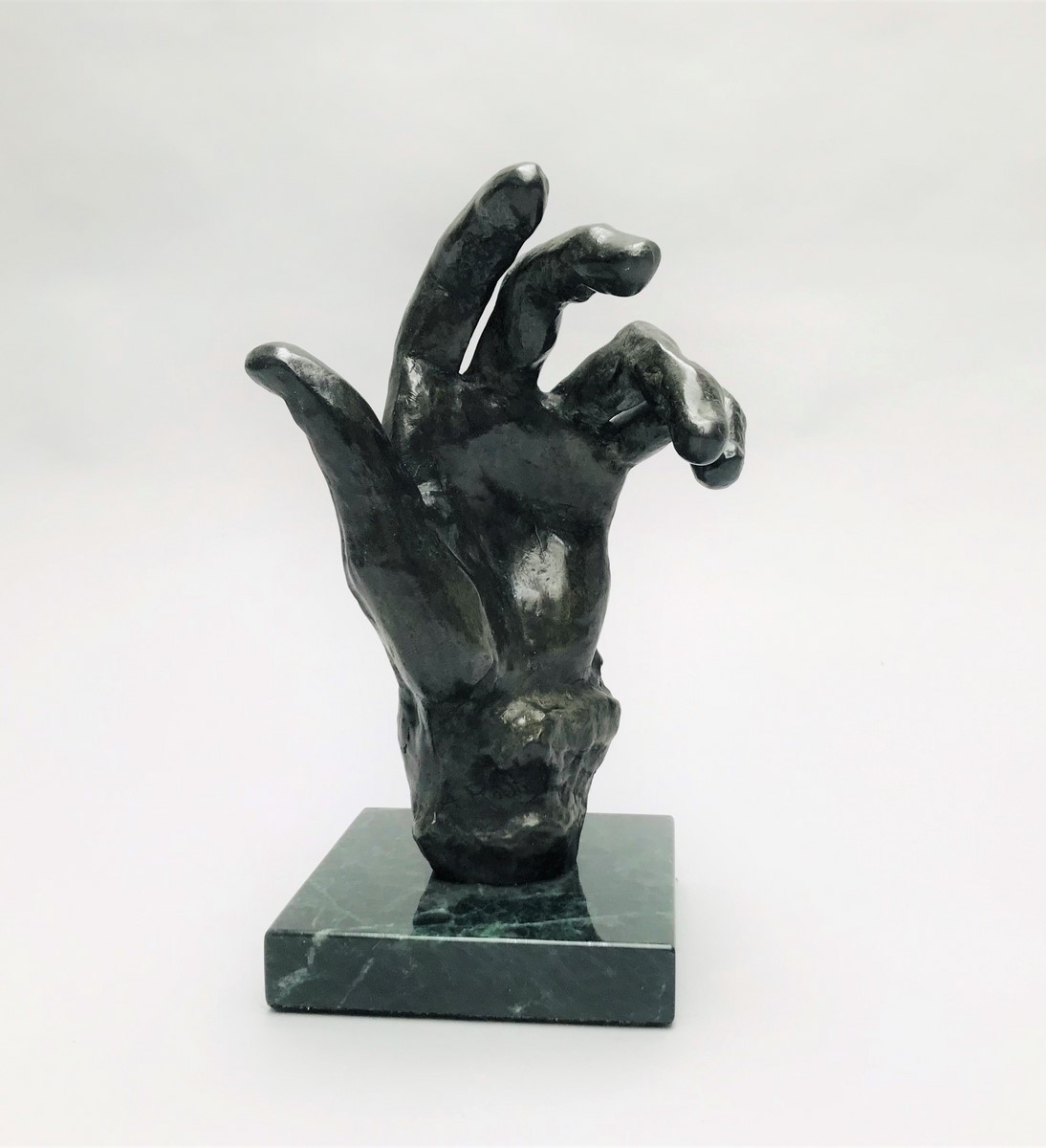 AUGUSTE RODIN (1840-1917), D'APRES Etude pour main gauche de Pierre de Wissant. - Image 3