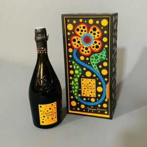 Yayoi KUSAMA (Né en 1929) VEUVE CLICQUOT (LVMH).
