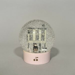 BONPOINT.  Boule à neige représentant la