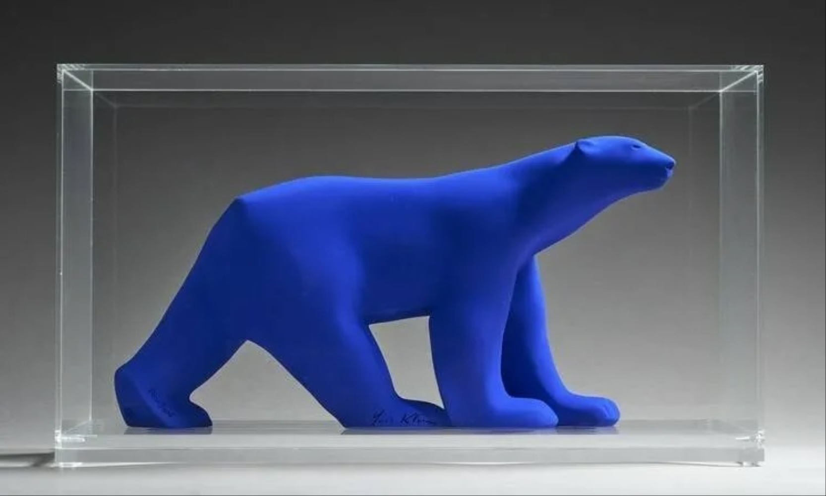Yves KLEIN (1928-1962) et François POMPON (1855-1933), d’après. Ours Pompon - Image 2
