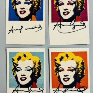 Andy WARHOL (1928-1987), d'après. Marylin Monroe.  Lot de quatre cartes postales USPS, 1981. Signé en bas (chaque).