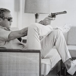 ANONYME - STEVE MCQUEEN.   Photographie de presse.