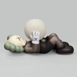KAWS (Né en 1974)  HOLIDAY SHANGHAI - Figure (Brown)