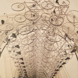 AI WEIWEI (Né en 1957)