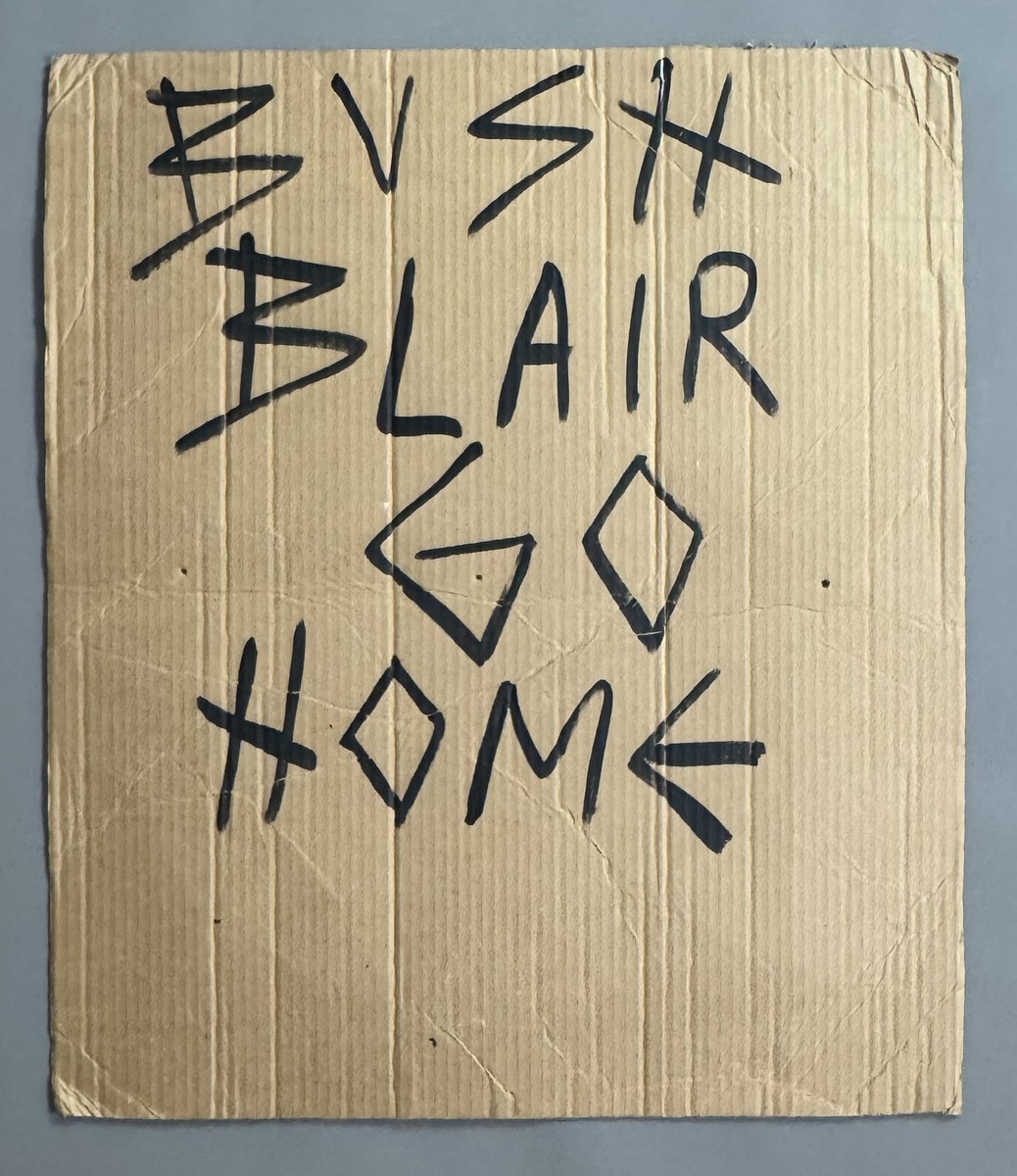 BANKSY (Né en 1974), d’après. Happy choppers , Wrong War , 2003. – Image 2
