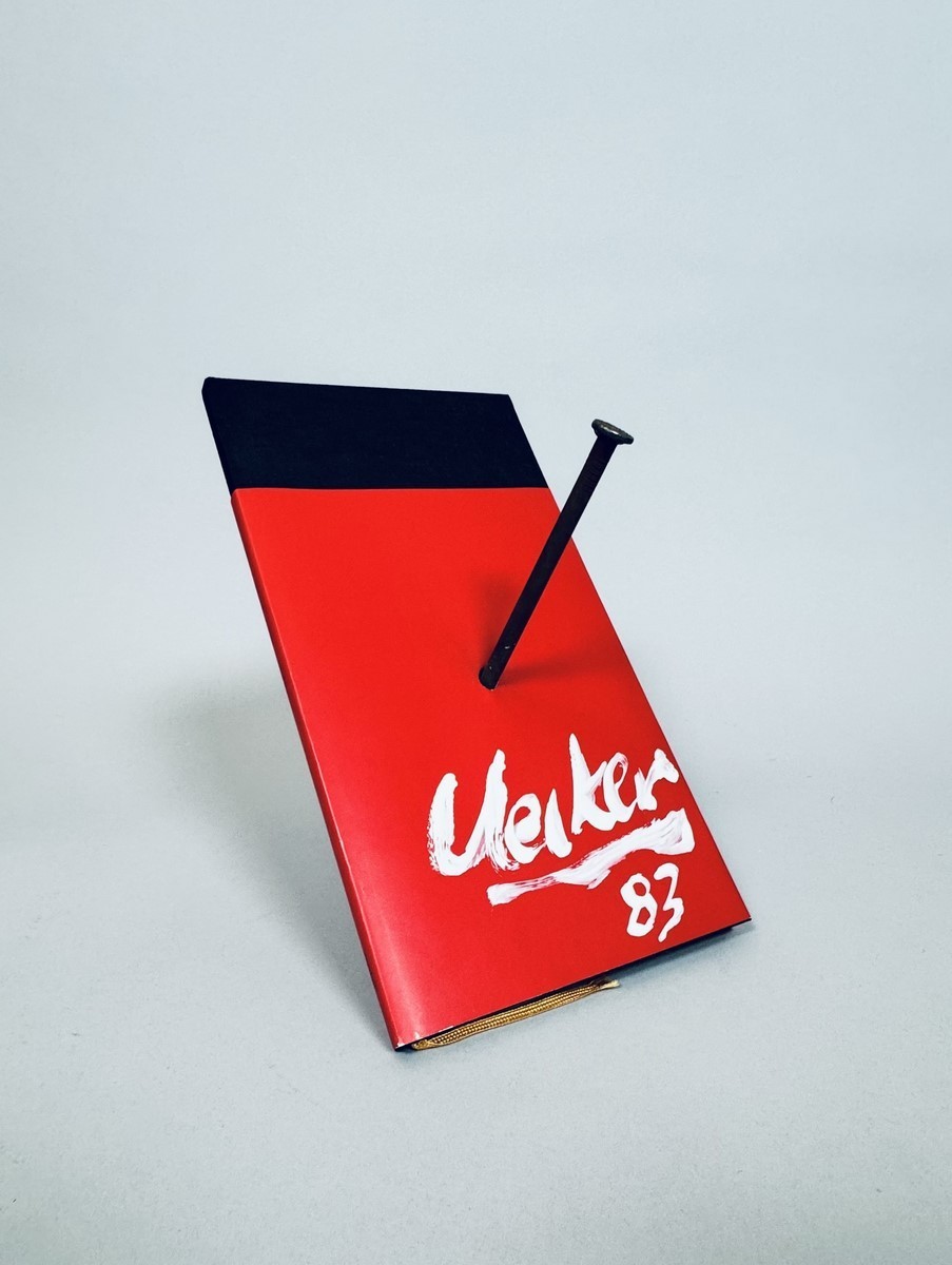Günter UECKER (Né en 1930 à Wendorf). « phobies de Cologne-Klause », 1983. – Image 3