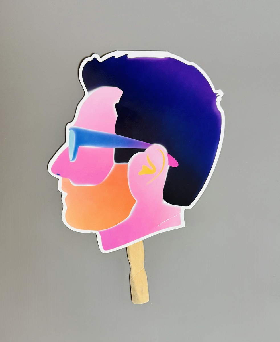 Alex ISRAEL (Né en 1982) Autoportrait, 2015.