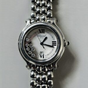 Montre CHOPARD, modèle "Happy Sport", à mouvement quartz, boitier acier 26 mm, cadran blanc, chiffres romains et chemin de fer, 7 diamants mobiles (total de 0,15 ct environ).