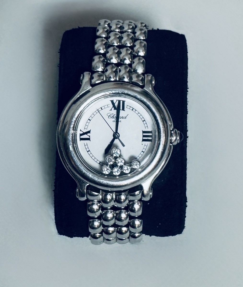 Montre CHOPARD, modèle "Happy Sport", à mouvement quartz, boitier acier 26 mm, cadran blanc, chiffres romains et chemin de fer, 7 diamants mobiles (total de 0,15 ct environ). – Image 3