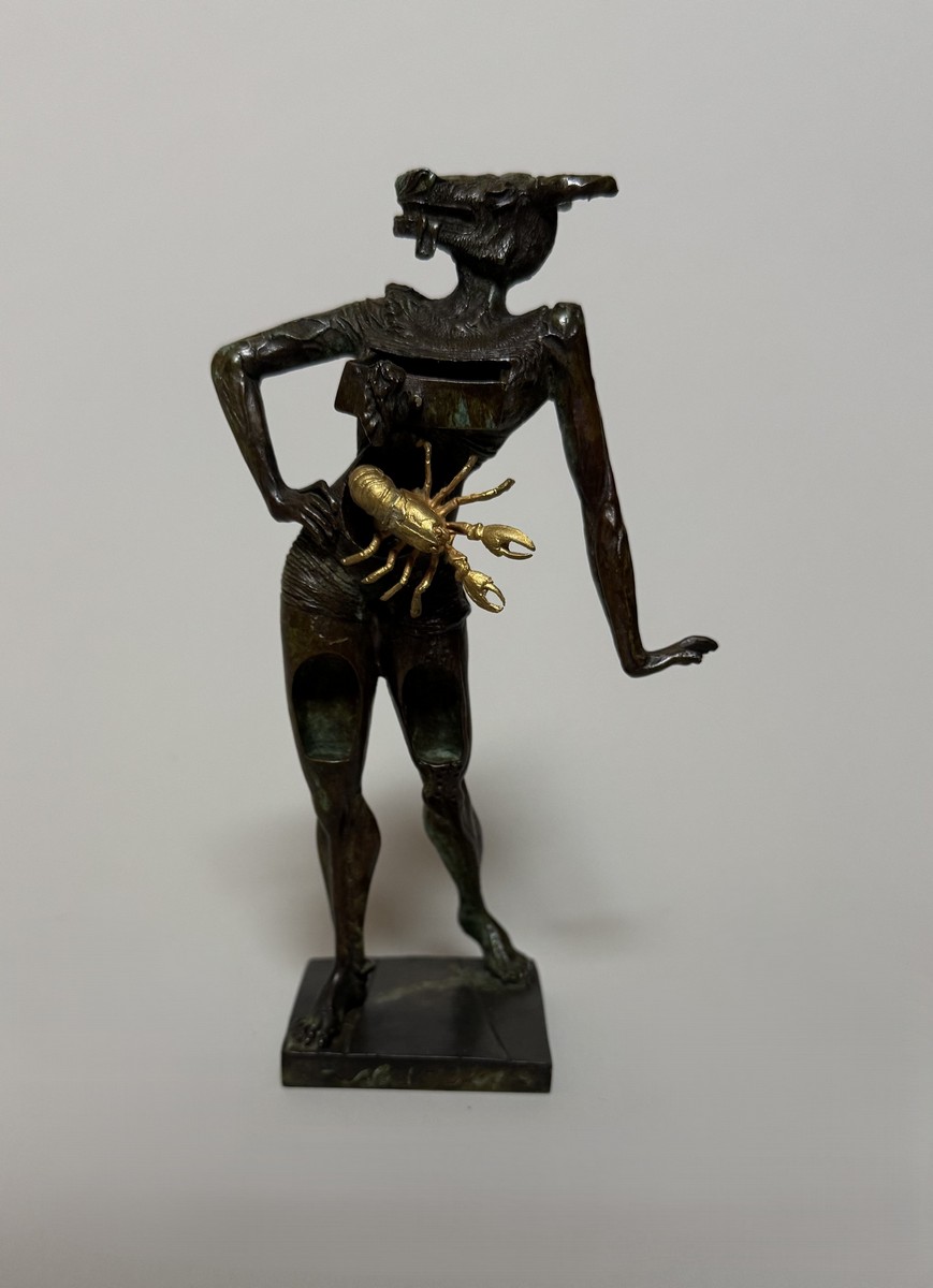 Salvador DALI (1904-1989) « Minotaure ».