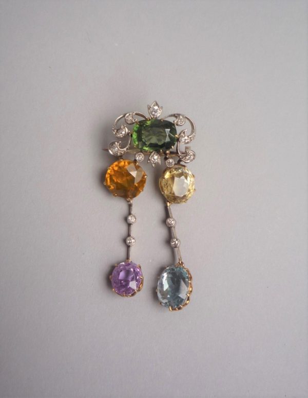 BROCHE en or jaune 14K