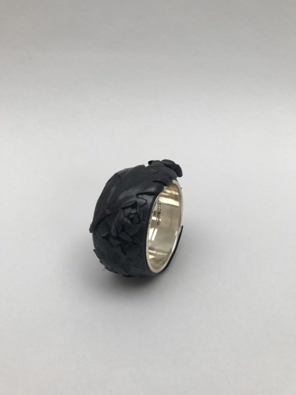 BOTTEGA VENETA – MADE IN ITALY - BRACELET RIGID – Image 2