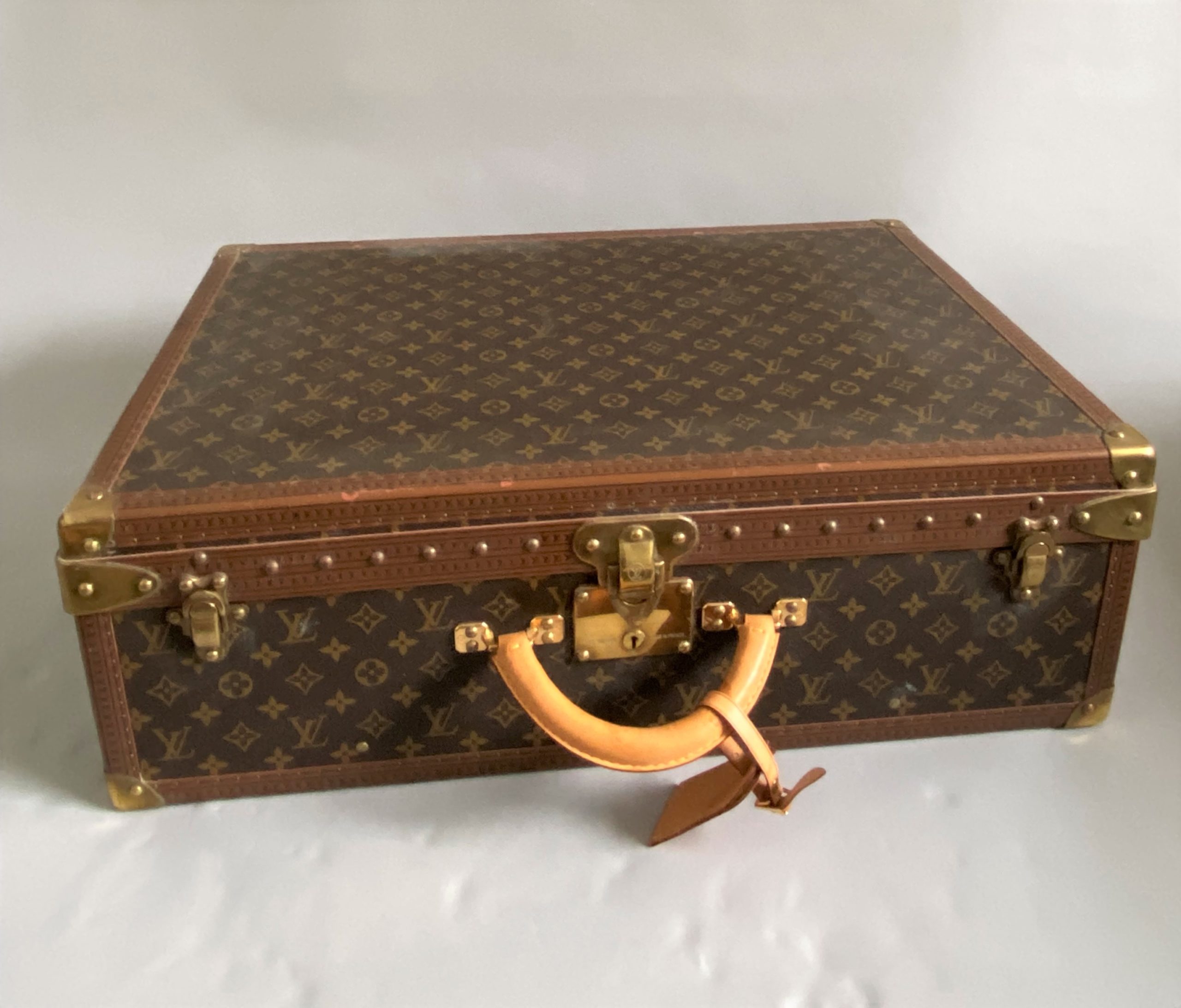 LOUIS VUITTON Porte-document – Louiza Auktion