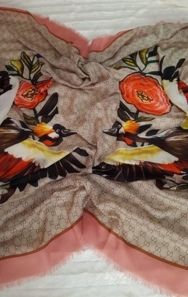 GUCCI Étole en soie et laine