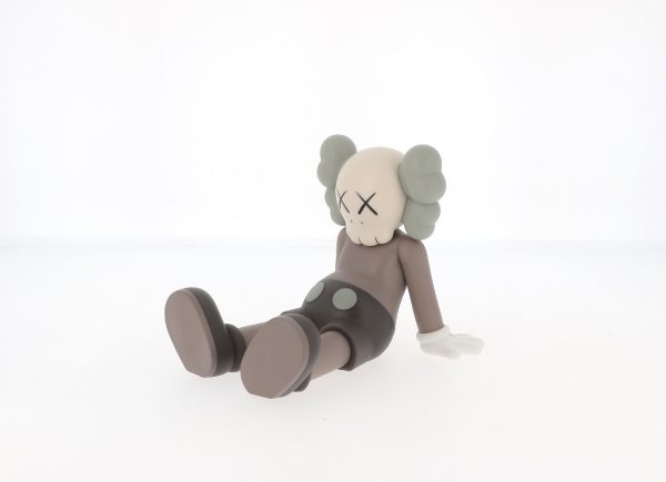 LOT N°100 - KAWS (1974) - MEDICOMTOY