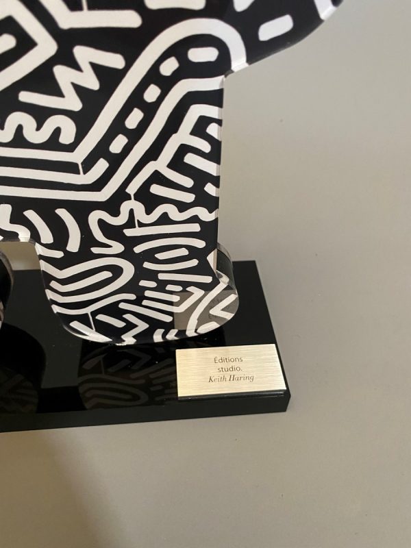 LOT N°65 -KEITH HARING (1958-1990), D’Après. – Image 3