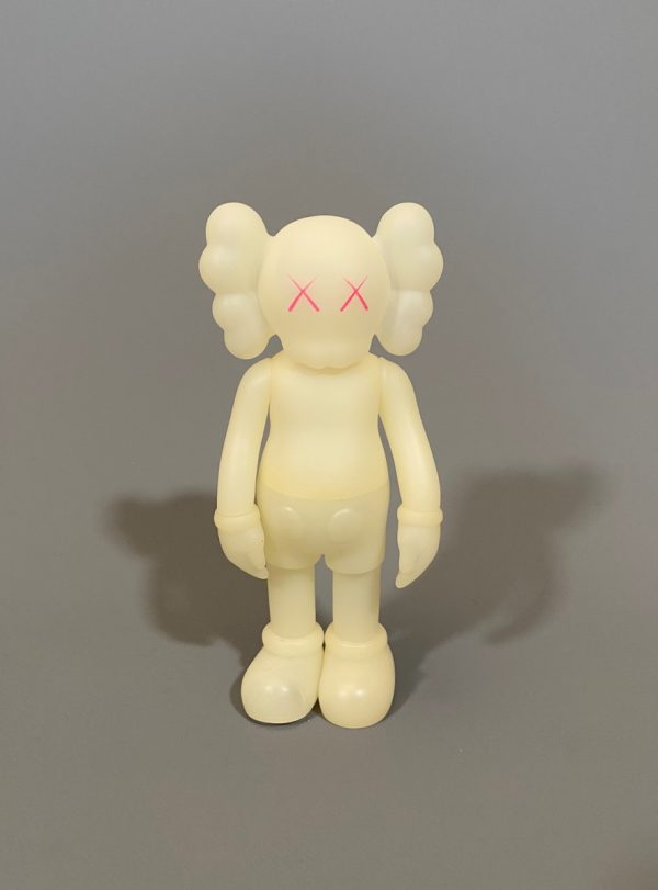 LOT N°74 -KAWS (Né en 1974) – MEDICOMTOY.