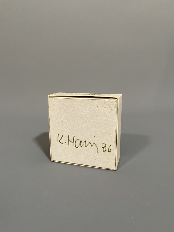 LOT N°93 -Keith HARING (1958-1990), Attribué à, Etats-Unis. - Image 2