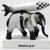 BANKSY (Né en 1974), d'après