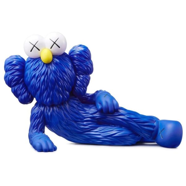 KAWS (Né en 1974)  Time Off (Blue, Black, Pink) – Image 2