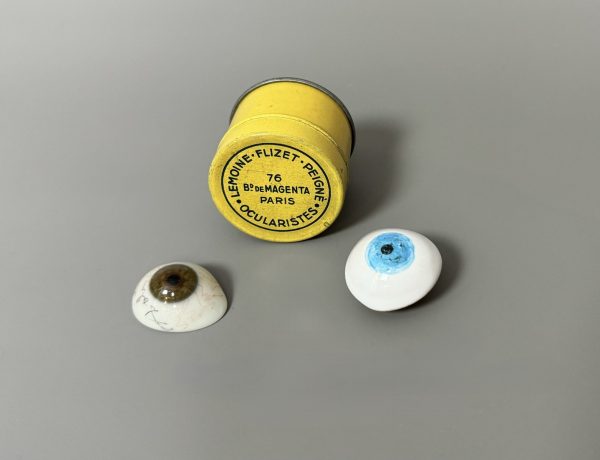Salvador DALI (1904-1989)   « Oeil ». 1967.