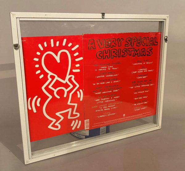 Keith HARING (1958-1990) , D'après.  A Very Special Christmas, 1987 – Image 2
