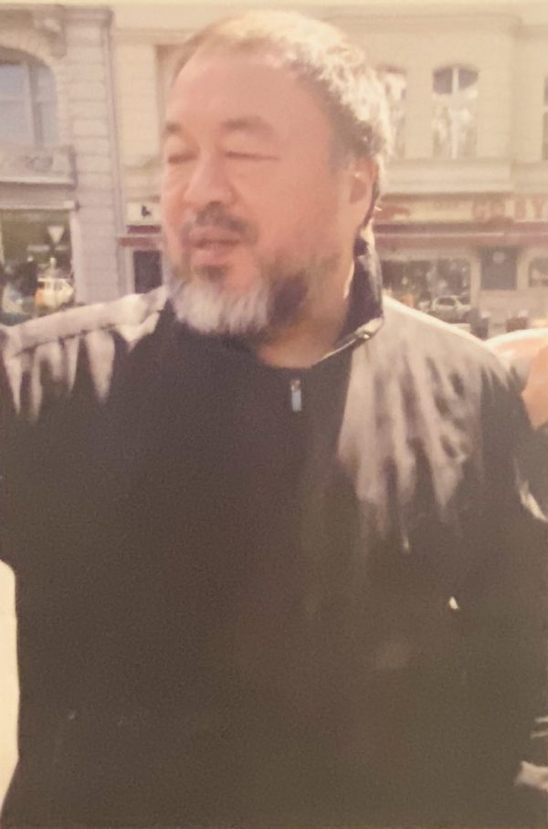 AI WEIWEI (Né en 1957) – Image 2