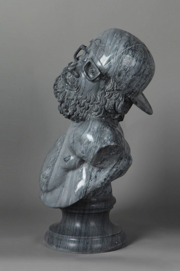 Léo CAILLARD (Né en 1985)  « Laocoon Hipster Grey ». 2023. – Image 3