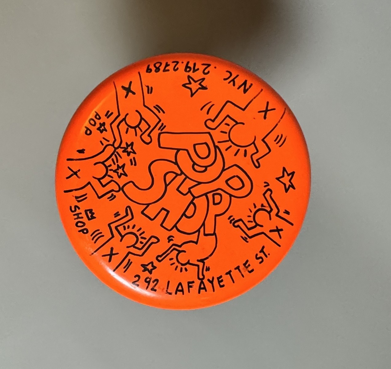 Keith HARING (1958-1990), Attribué à.Tabouret Pop Shop – 1988. - Image 3