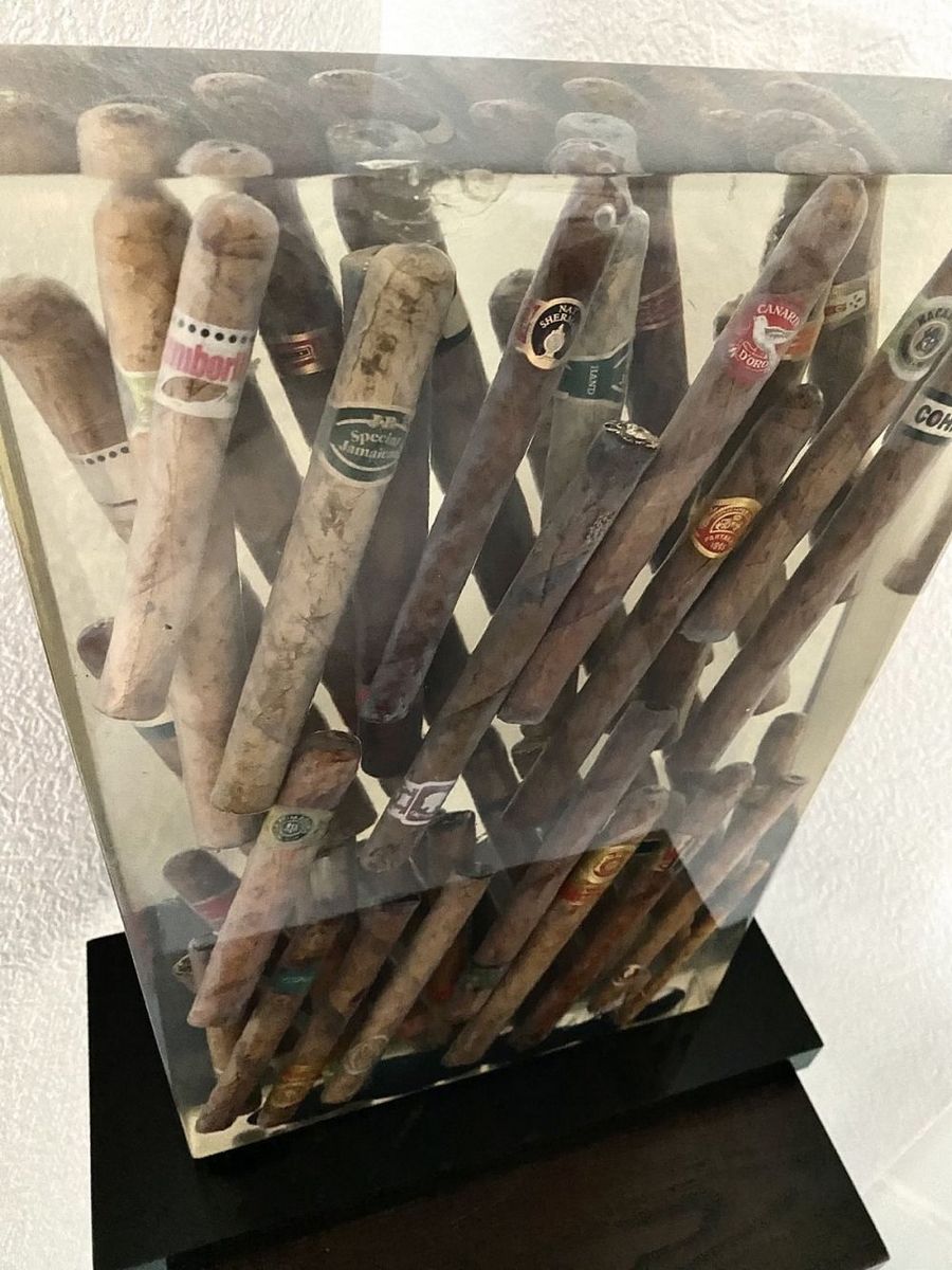 ARMAN (1928-2005) - Waiting to Exhale, 1997. – Image 3